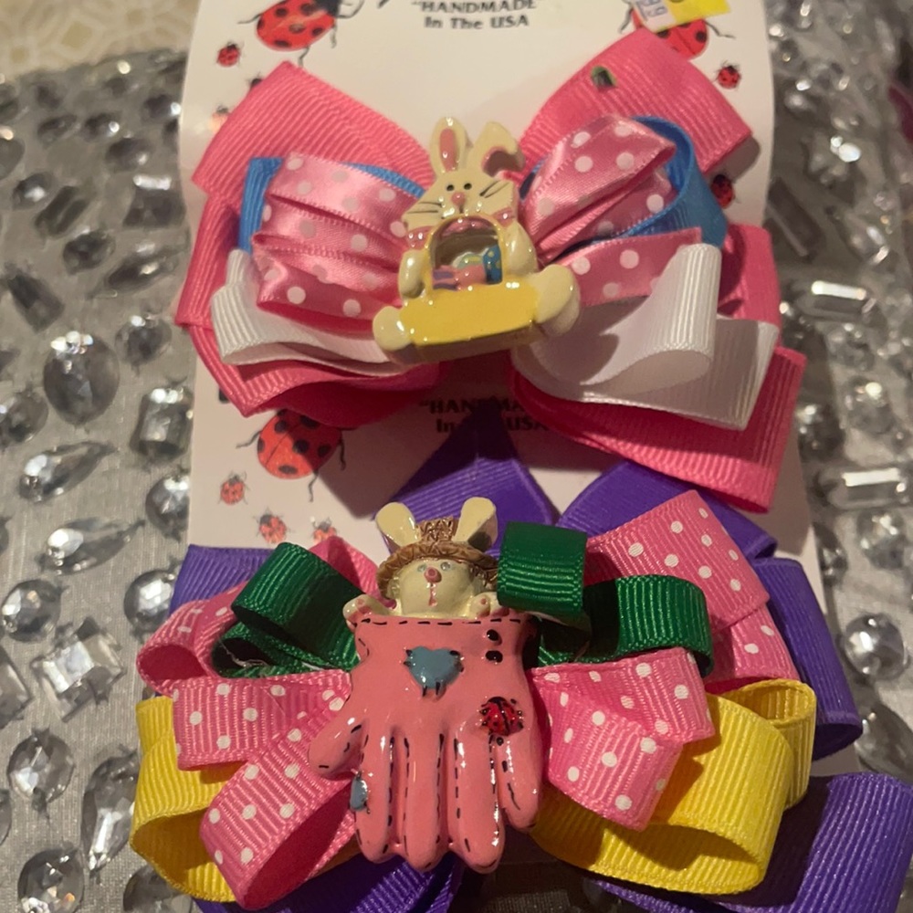 HAIR BOWS